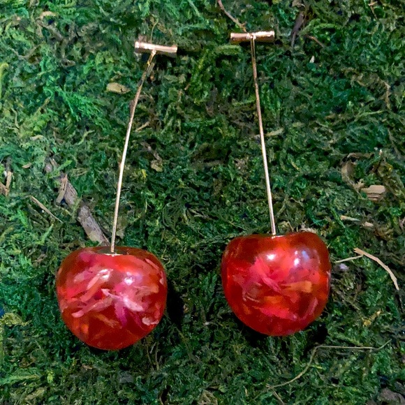 🍒 CHERRY EARRINGS - Picture 3 of 3